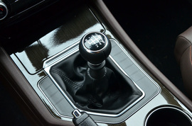 2019款东风风行M6