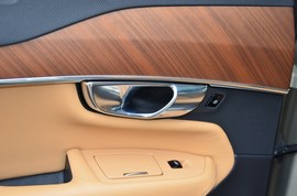 2019款沃尔沃XC90