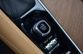 2019款沃尔沃XC90