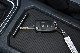 2019款大众高尔夫嘉旅