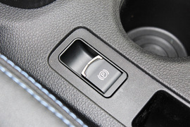 2019款比亚迪元EV360