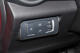 2019款比亚迪元EV360