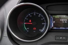 2019款比亚迪元EV360