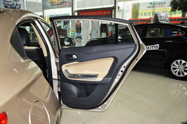 2014款海马福美来M5