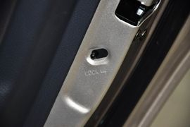 2014款海马福美来M5