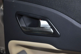 2014款海马福美来M5