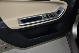 2014款海马福美来M5