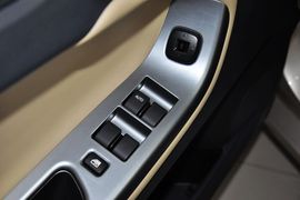 2014款海马福美来M5