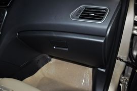 2014款海马福美来M5