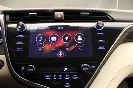 2019款丰田凯美瑞