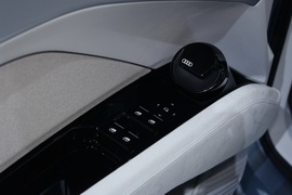奥迪Q4