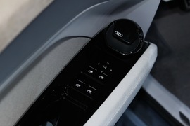奥迪Q4