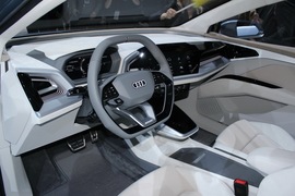 奥迪Q4