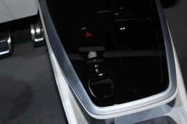 奥迪Q4
