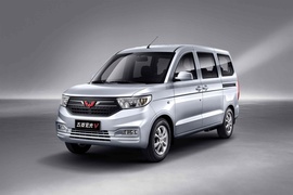 2019款五菱宏光V
