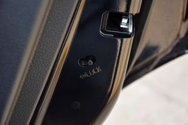 2014款日产奇骏2.5L