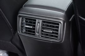 2014款日产奇骏2.5L