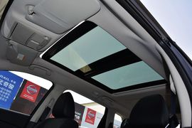 2014款日产奇骏2.5L