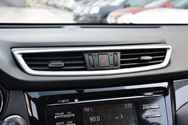 2014款日产奇骏2.5L