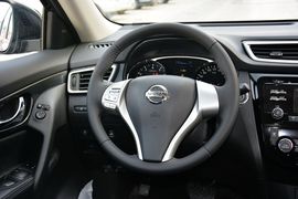2014款日产奇骏2.5L