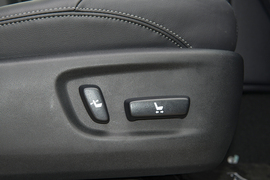 2018款丰田普拉多