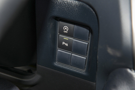 2018款丰田普拉多