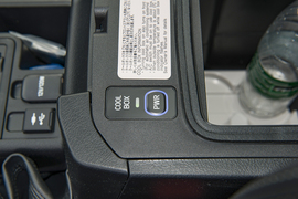 2018款丰田普拉多