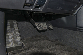 2018款丰田普拉多