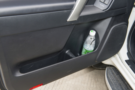 2018款丰田普拉多