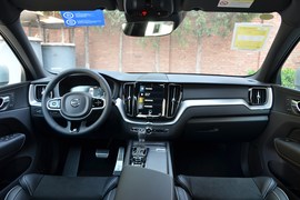 2019款沃尔沃XC60