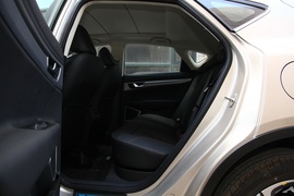 2018款吉利帝豪GS