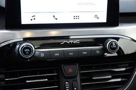 2019款福特福克斯