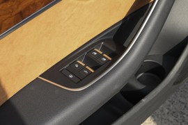 2018款奥迪A8L