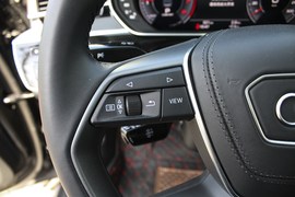 2018款奥迪A8L