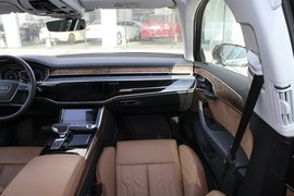 2018款奥迪A8L