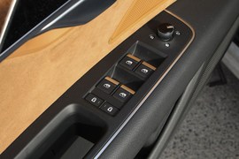 2018款奥迪A8L