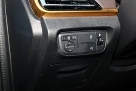 2018款长安逸动DT