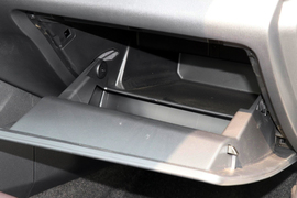 2018款长安逸动DT