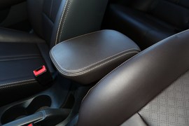 2018款长安逸动DT