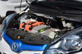 2019款长安奔奔EV360