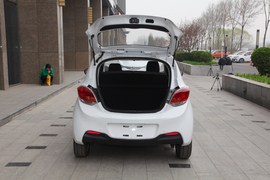 2019款长安奔奔EV360