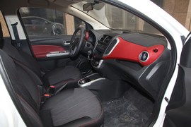 2019款长安奔奔EV360