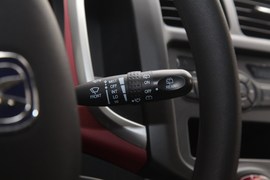 2019款长安奔奔EV360