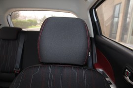 2019款长安奔奔EV360