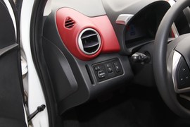 2019款长安奔奔EV360