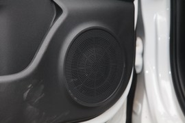 2019款长安奔奔EV360