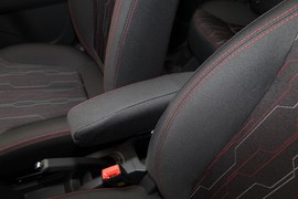 2019款长安奔奔EV360