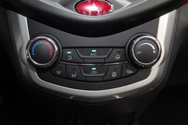  2019款长安奔奔EV360 标准型