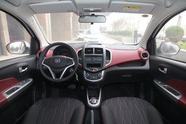 2019款长安奔奔EV360