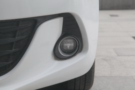 2019款长安奔奔EV360